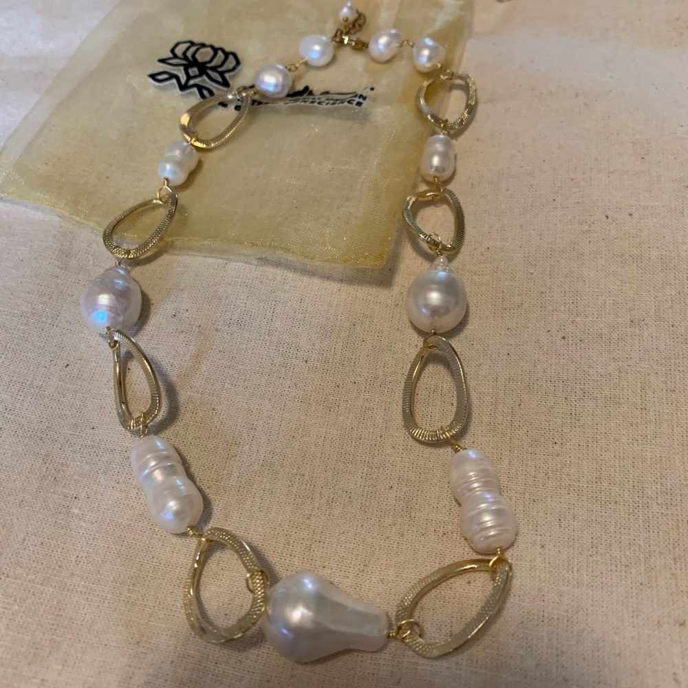Sudha Pennathur Pearl Necklace